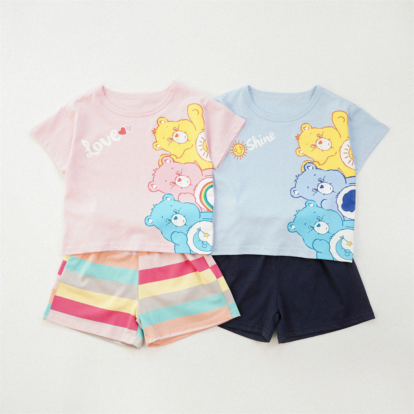 Ensemble Enfant Manches Courtes – Haut Cartoon & Short Style Coréen