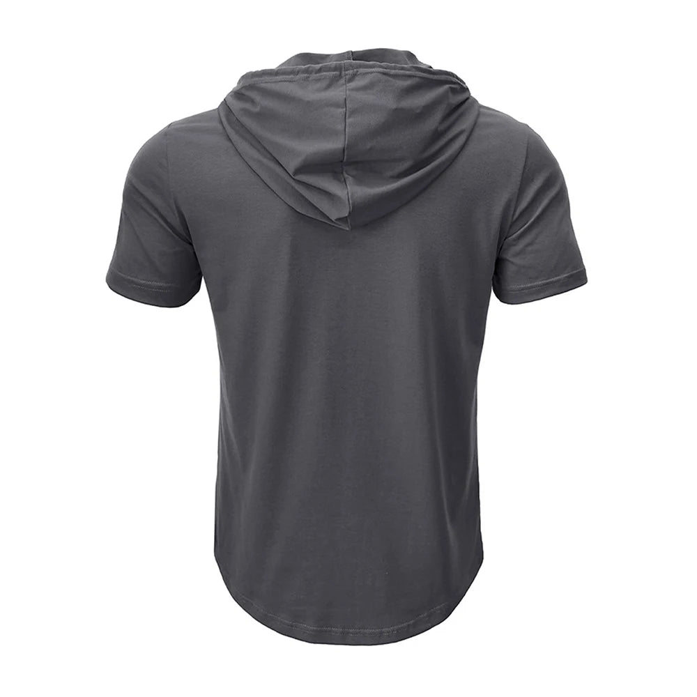 t-shirt fitness à capuche homme